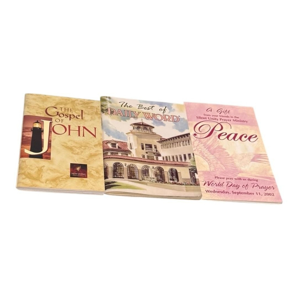 Gospel Of John NLT Daily Word Peace Christian Booklet Lot 3 Prayer Softcover